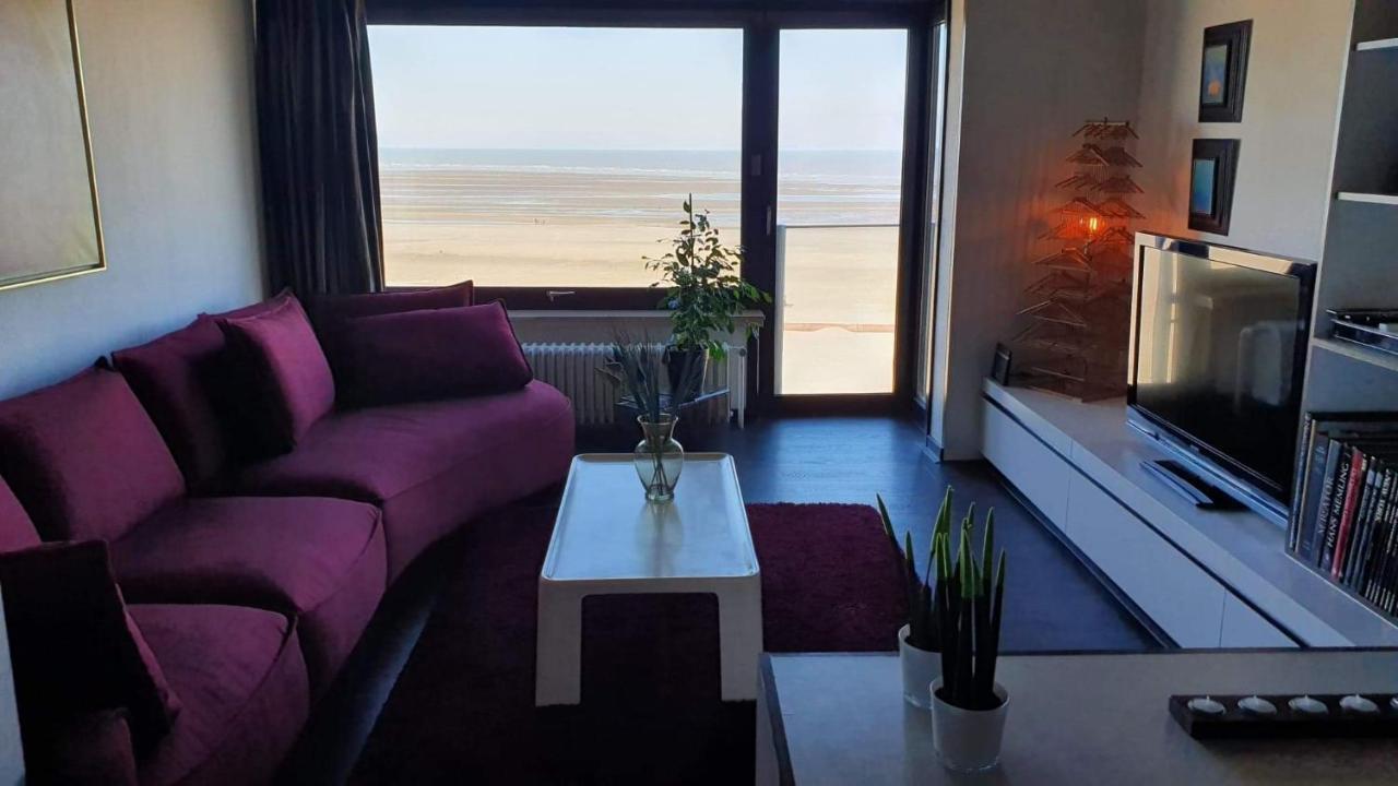 Modern Appartement Met Frontaal Zeezicht En Prive Parking Knokke-Heist Exterior photo